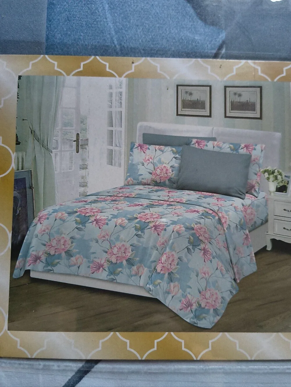 Hotel Collection Queen Bamboo 1800 Floral Sheet Set in Blue and Pink